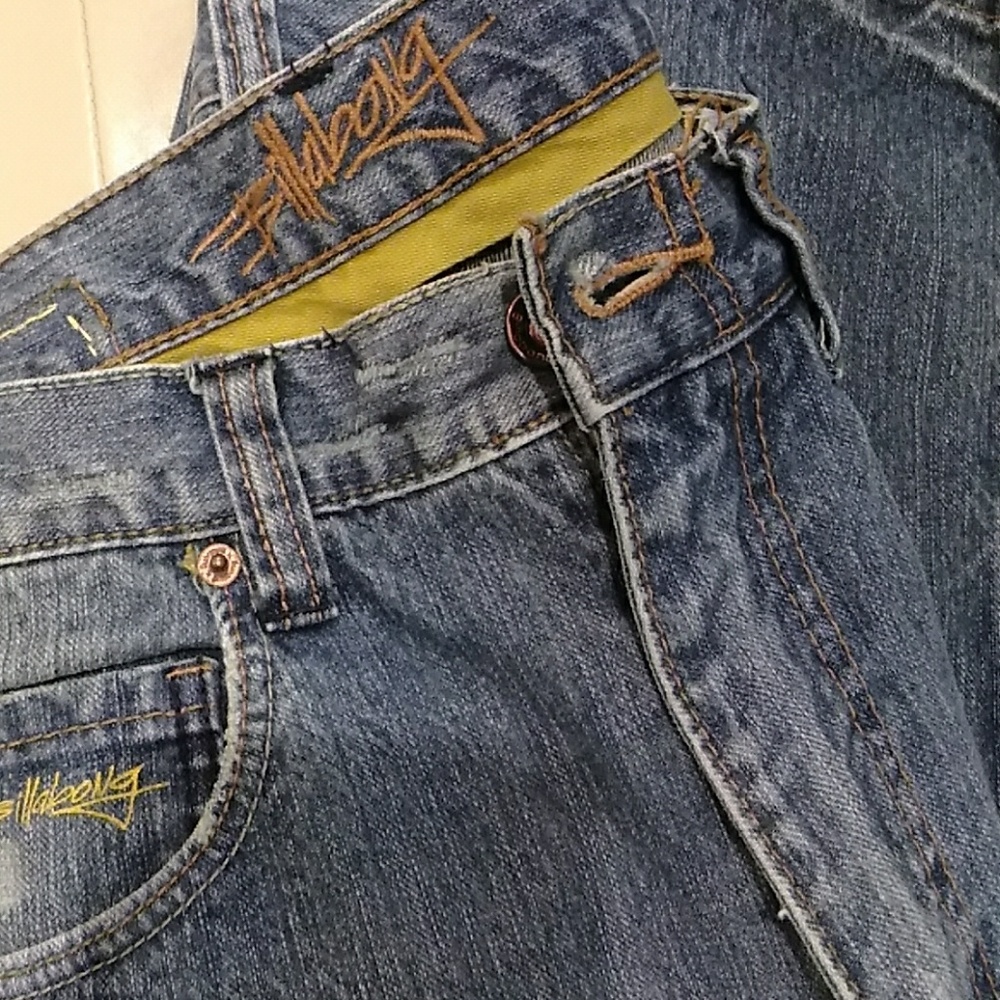 Billabong Jeans size 32x32